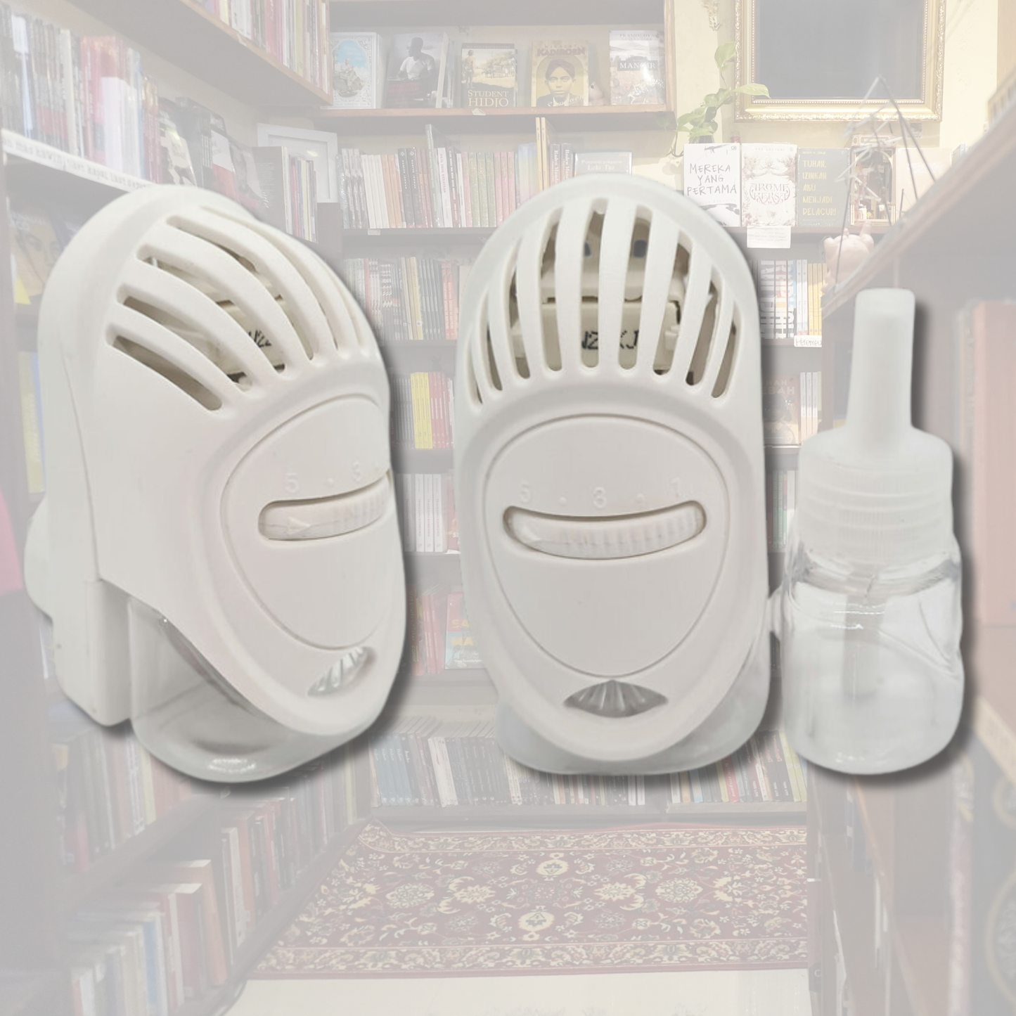 Vintage Bookstore Plug In Diffuser